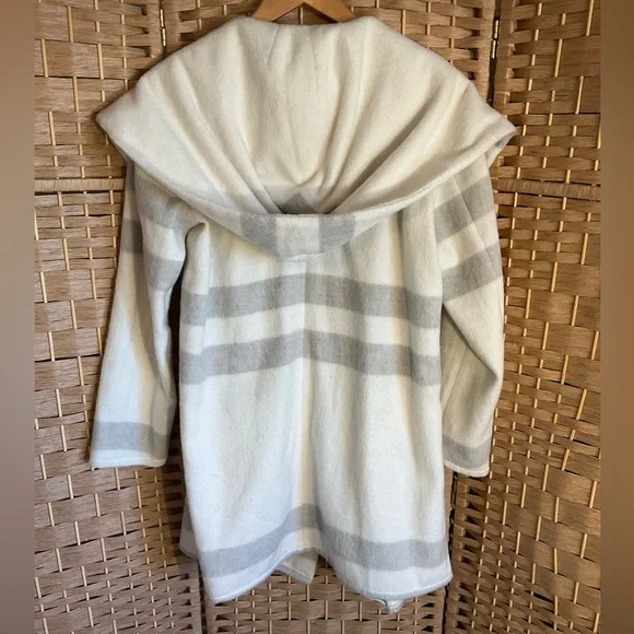 Lovestitch Wool Blend Hooded Coat - Picture 7 of 12